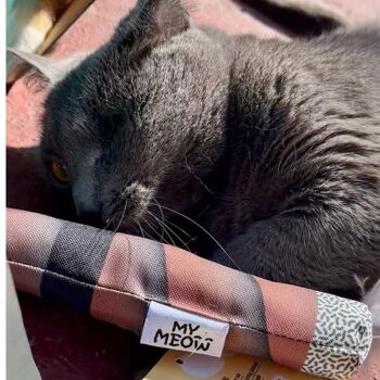 MyMeow Silvervine Cigar Cat Toy avec plume - Amusement interactif ultime pour les chats 5