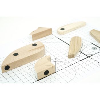 Wooden Handmade Magnetic Toys - Polar Stories Collection - Polar Bear and its Baby 9