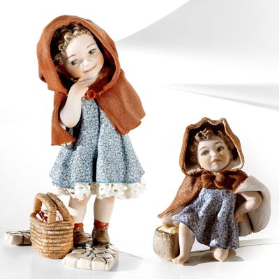 Figurines en porcelaine Le Petit Chaperon Rouge