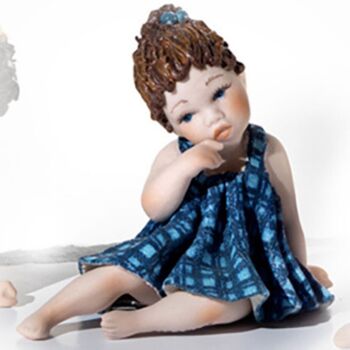 Figurines en porcelaine d'une petite fille à la robe colorée, taille 33 2