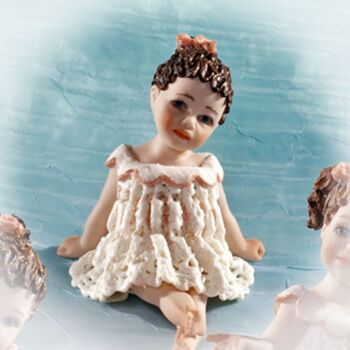 Figurines en porcelaine Shirley, Fanny, Sally et Peggy 3