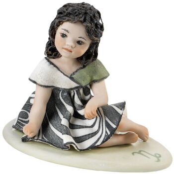 Figurines du zodiaque en porcelaine : Capricorne 2