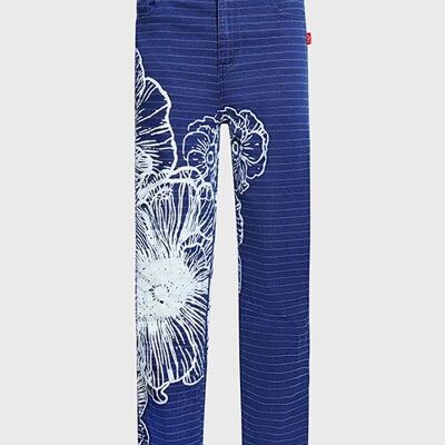 Jeans eterni a fiori grandi