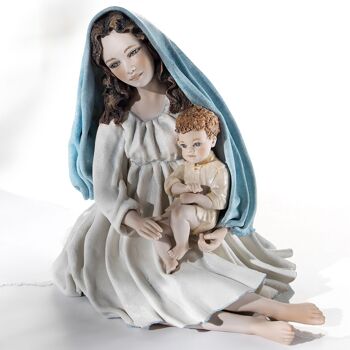 Figurine Madone en porcelaine 1