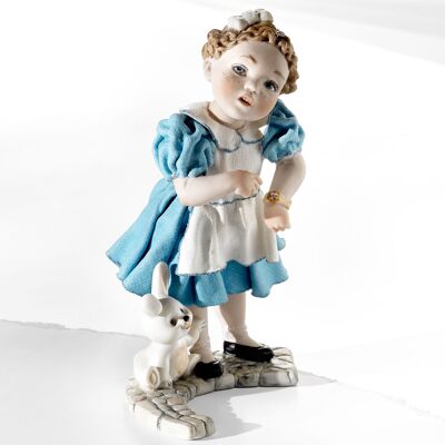 Figurine en porcelaine Alice au pays des merveilles