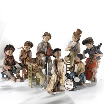 Figurine en porcelaine Dizzy, enfant debout avec violoncelle 5