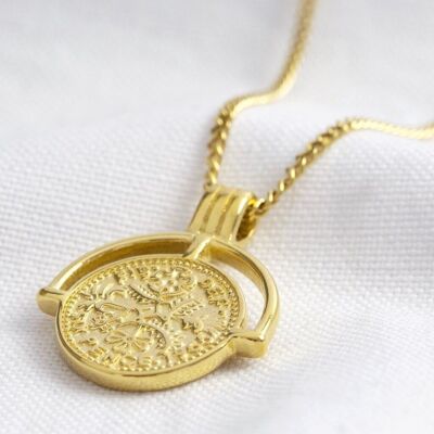 Collier pendentif pièce de monnaie encadré d'or de six pence