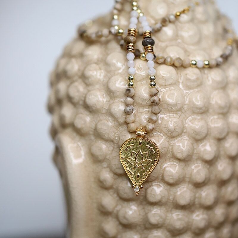 Lotus necklace labradorite moonstone