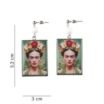 Boucles d'oreilles en bois Frida Kahlo vertes 4