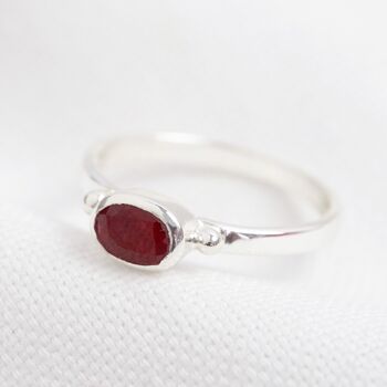 Bague juillet rubis rouge en argent sterling M/L