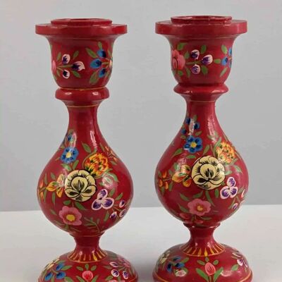 Handgefertigte Kerzenständer aus Holz - Rot