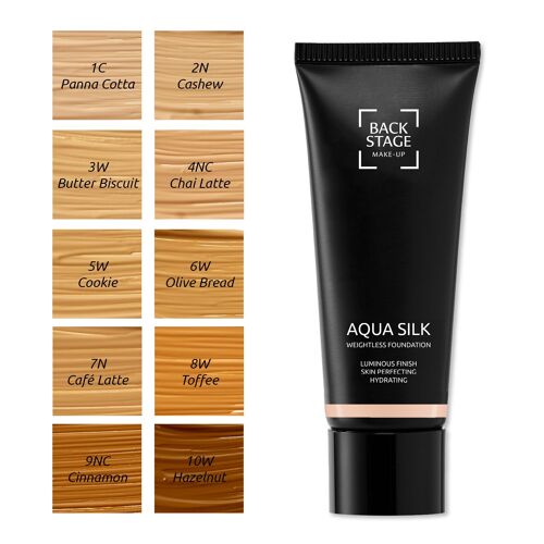 Aqua Silk Weightless Foundation