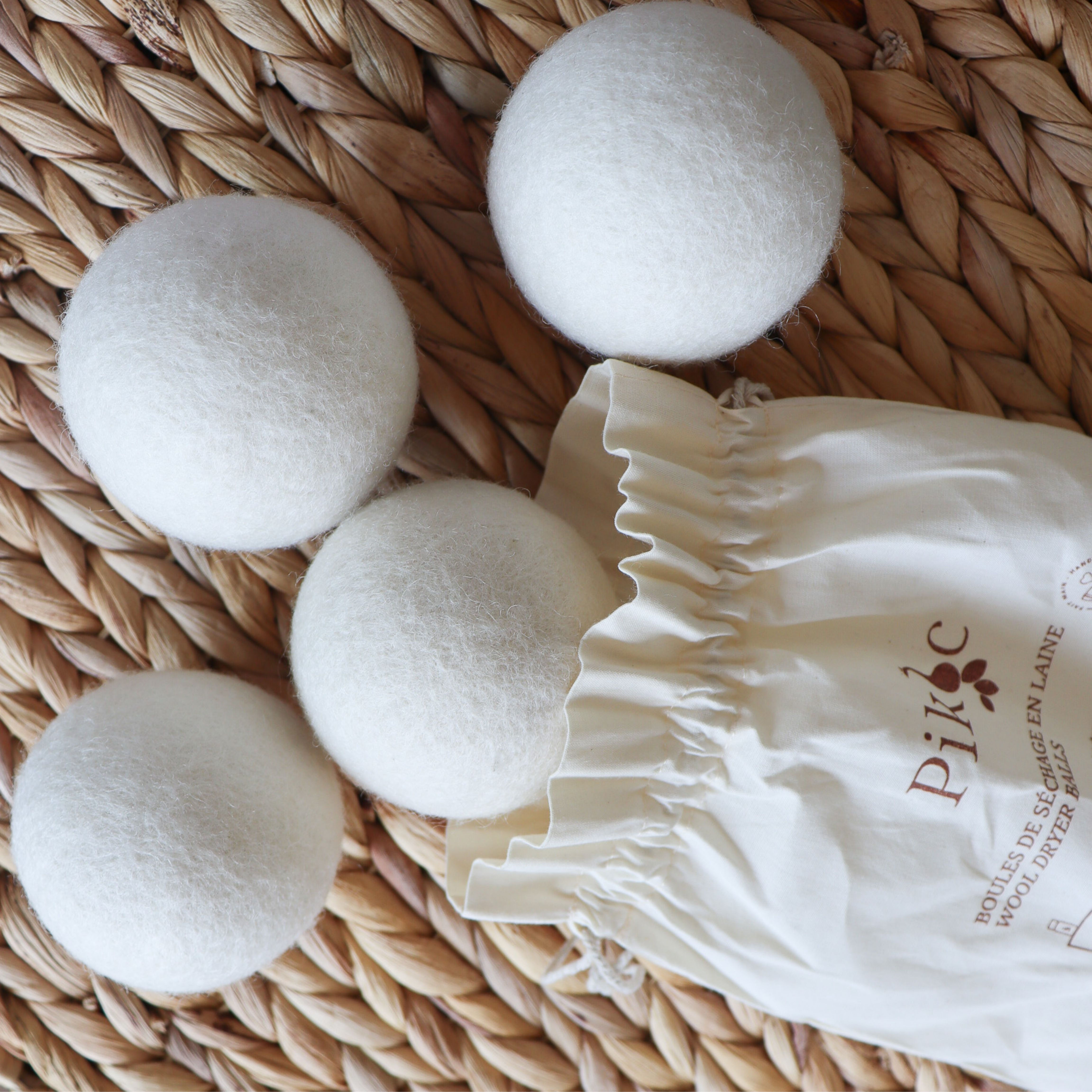 Dryer balls x4