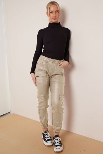 PANTALON CARGO À JAMBES CONIQUEUSES EN SIMILI CUIR - M0011-8 1