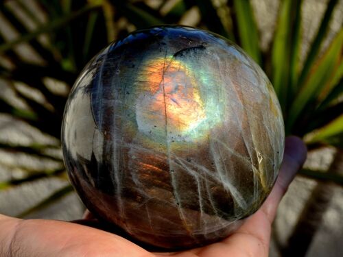 XXL Natural Labradorite Sphere Stone (65mm - 100mm)