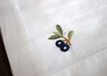 Serviette en tissu motif lin "Olive" 40x40 cm brodée main, lot de 2 3