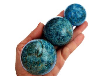 Sphère de cristal d'apatite bleue (45 mm - 60 mm) 2