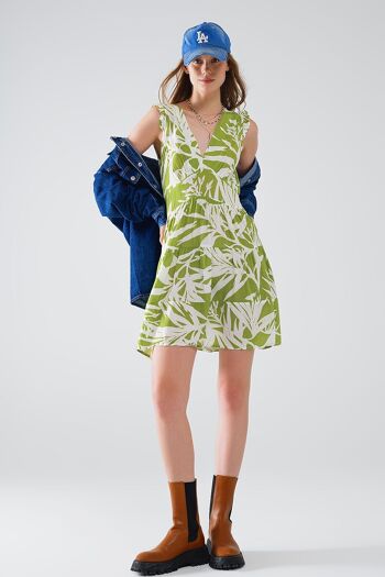 robe courte verte à imprimé palmiers tropicaux 4