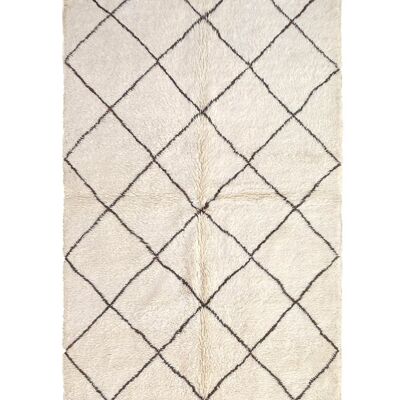 Contemporary Berber handmade wool rug 151 x 253 cm