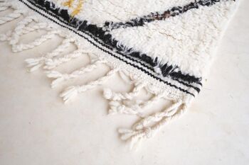 Tapis Berbere marocain pure laine 140 x 253 cm 3