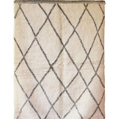 Contemporary wool Berber rug 168 x 223 cm