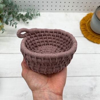 Kit Macramé, Paniers - Mauve - Apprenez à réaliser un ensemble de trois paniers élégants 6