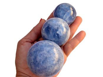 Lot de 1 kg de sphère de calcite bleue (5-6 pièces) – (40 mm – 60 mm) 2