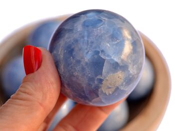 Lot de 1 kg de sphère de calcite bleue (5-6 pièces) – (40 mm – 60 mm) 6
