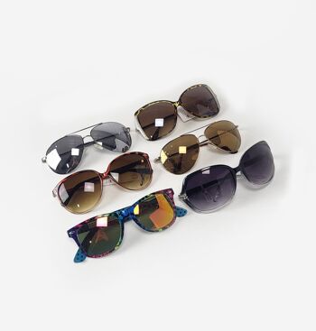 Diverses lunettes de soleil pour hommes et femmes - modèles mixtes 3