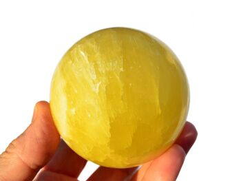 Sphère minérale de calcite citronnée (65 mm - 80 mm) 6