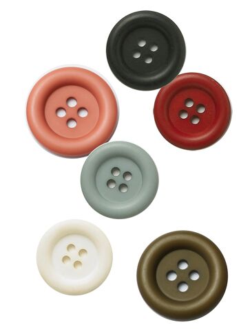 Lot de 18 boutons Ø 25 mm coloris assortis