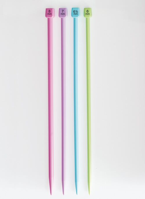 Aiguilles droites colorées plastique 30 cm n°7