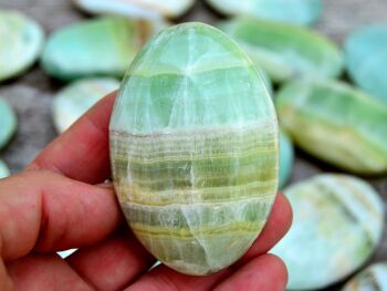 Pierre de palme calcite pistache (6-10 pièces) - (45 mm - 95 mm) 1 kg de calcite verte 4