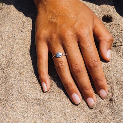 Shell Beach Adjustable Ring