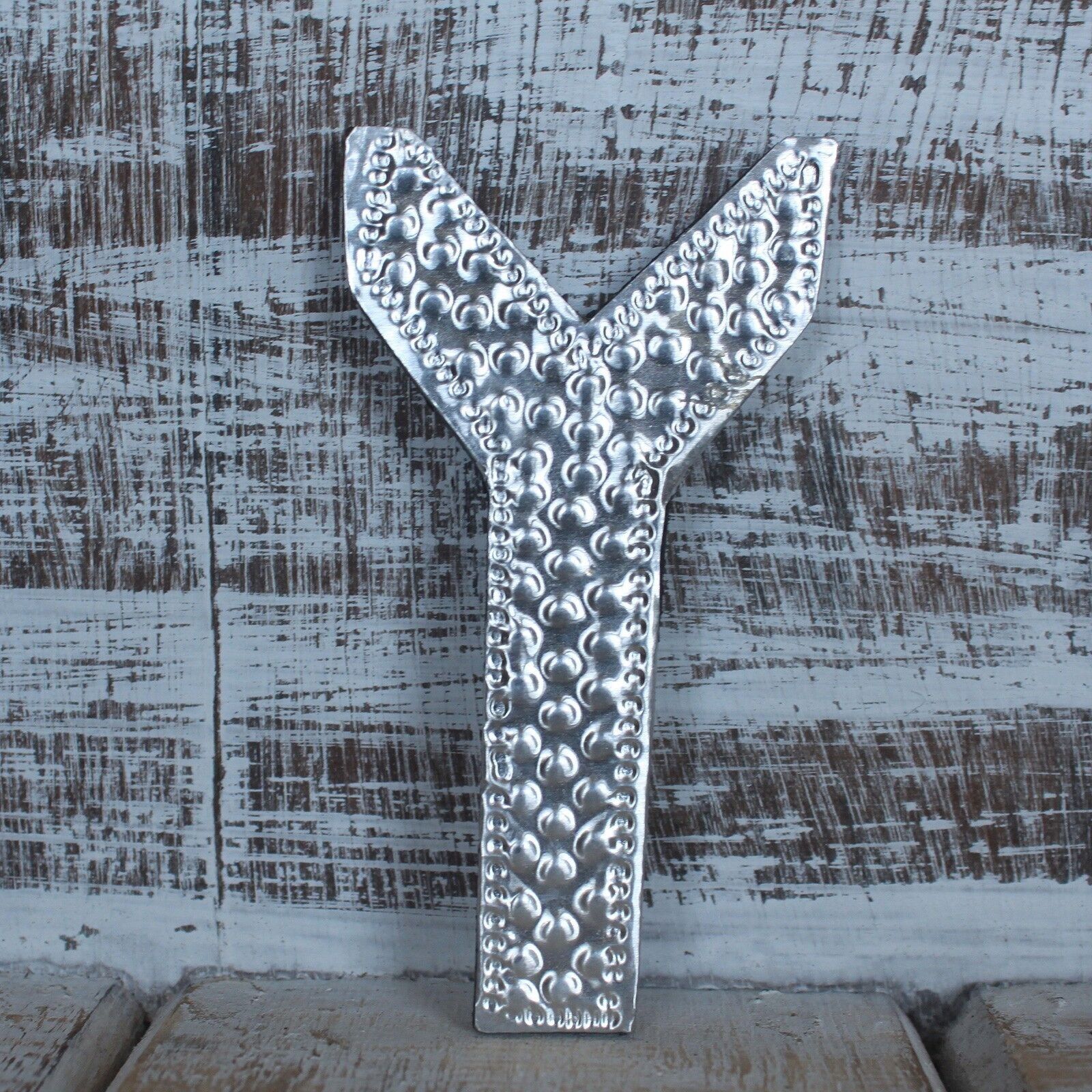 AAL-31 - Letras pequeñas de aluminio Arty - Y - Se venden en 4 unidades por exterior