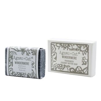 ACHS-01 - Savon artisanal 140g - Windermere - Vendu en 6x unité/s par extérieur