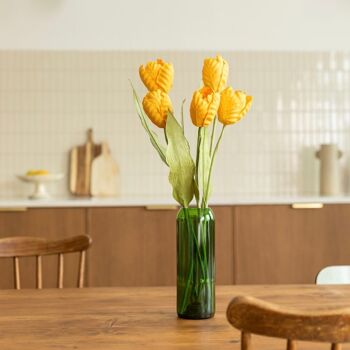 Tulipe en papier jaune 2