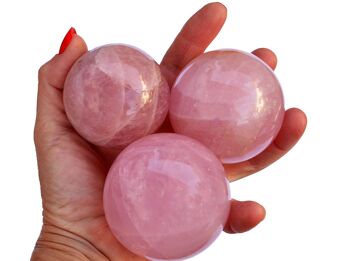 Sphère de quartz rose (45 mm - 65 mm) 8