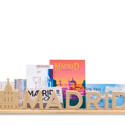Madrid, support à lettres en bois souvenir avec Edificio Metropolis : peut être personnalisé avec des photos et des billets