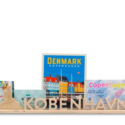 København, Briefständer aus Holz als Souvenir mit der kleinen Meerjungfrau: kann mit Fotos und Tickets personalisiert werden