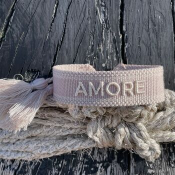 Bracelet déclaration AMORE tissé et brodé Taupe Clair 2