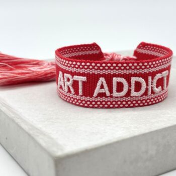 Bracelet tendance ART ADDICTED tissé, brodé rouge et blanc 2