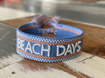 Bracelet déclaration BEACH DAYS tissé, brodé bleu clair blanc 3