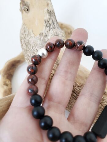 bracelets hommes fait main en pierres obsidienne d'islande, jaspe rouge et bois d'ébène façonné à l'atelier 5