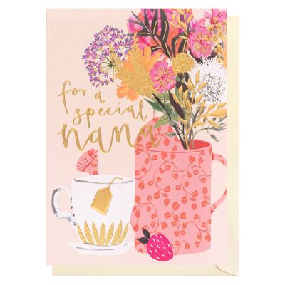 Lata de flores de Nana