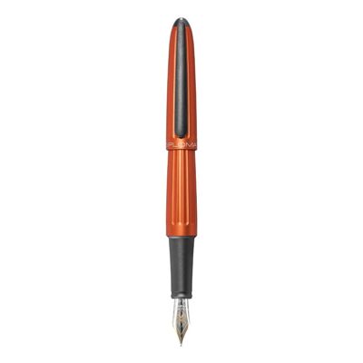 Penna stilografica Aero arancione da 14 ct