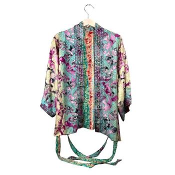 Kimono court réversible en soie pour femme au design exclusif 4