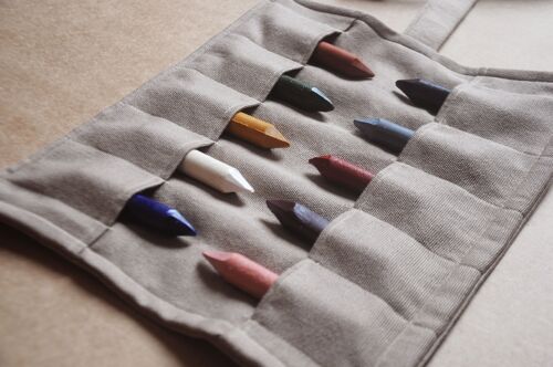 10 Beeswax Oil Pastels in an Artist Roll