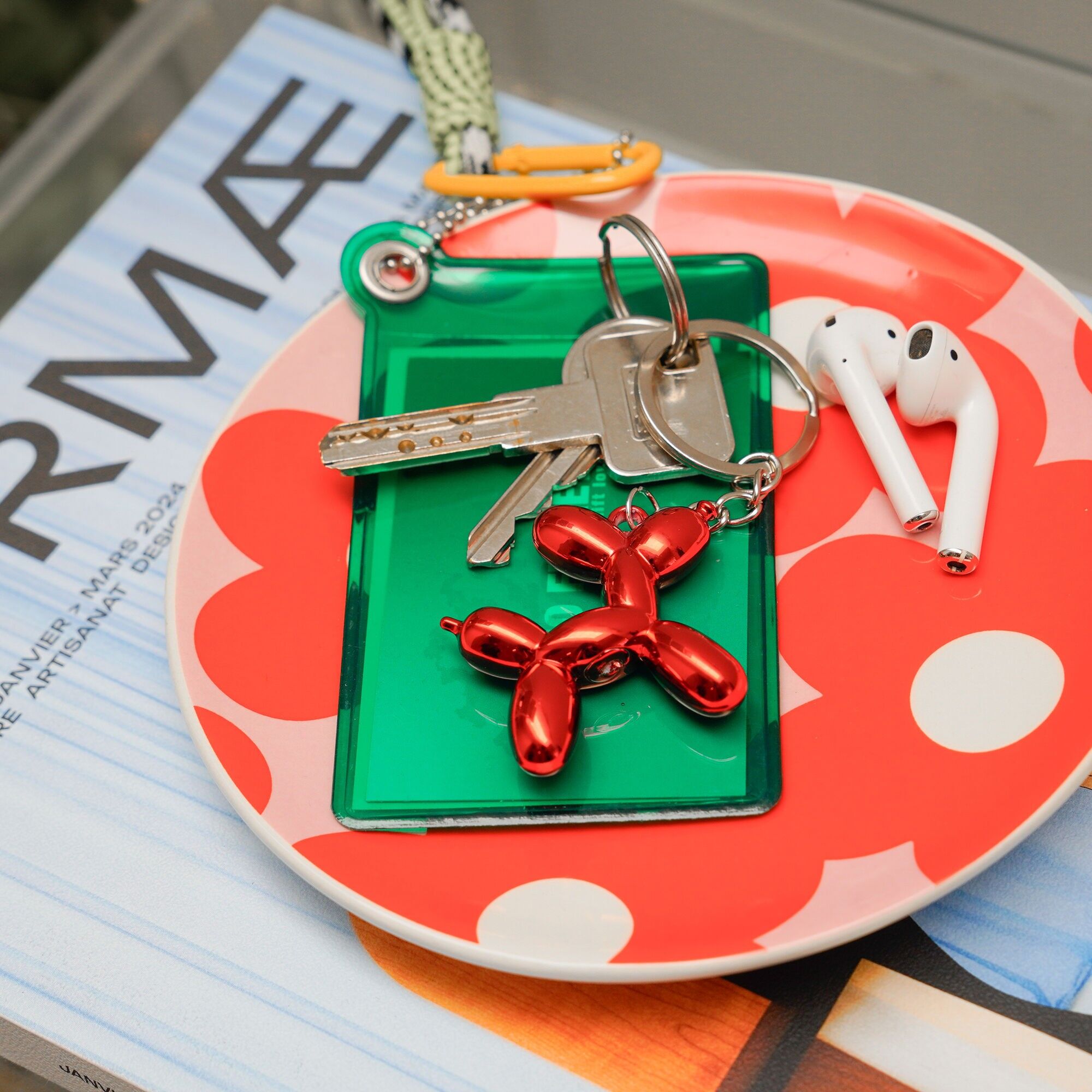 LLAVERO PERRITO METALIZADO ROJO HF