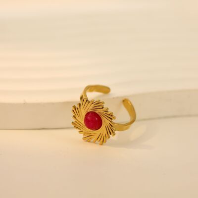 Anillo sol dorado con piedra natural fucsia